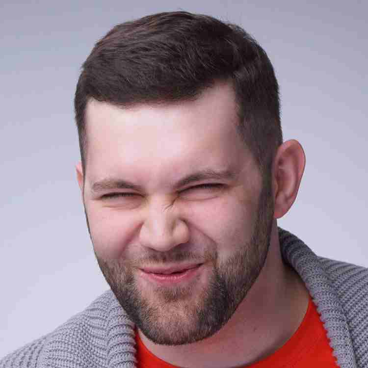 Сергей Жаров